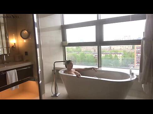 ❤️ Geweldige babe Hertstochtlik rukt har kut yn 'e badkeamer Porno fb op fy.pornochaturbate.ru ️❤